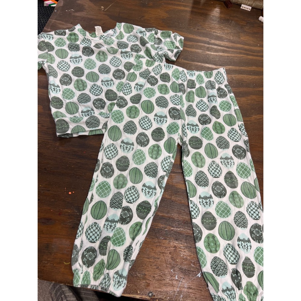 Kate Quinn Kids 3T Bamboo Viscose Pajama Set Green Ornament Print 2pc